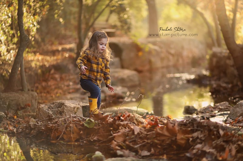 הטוהר הזה של הבונבון שבגזירת תלתל נהיה גבר קטן