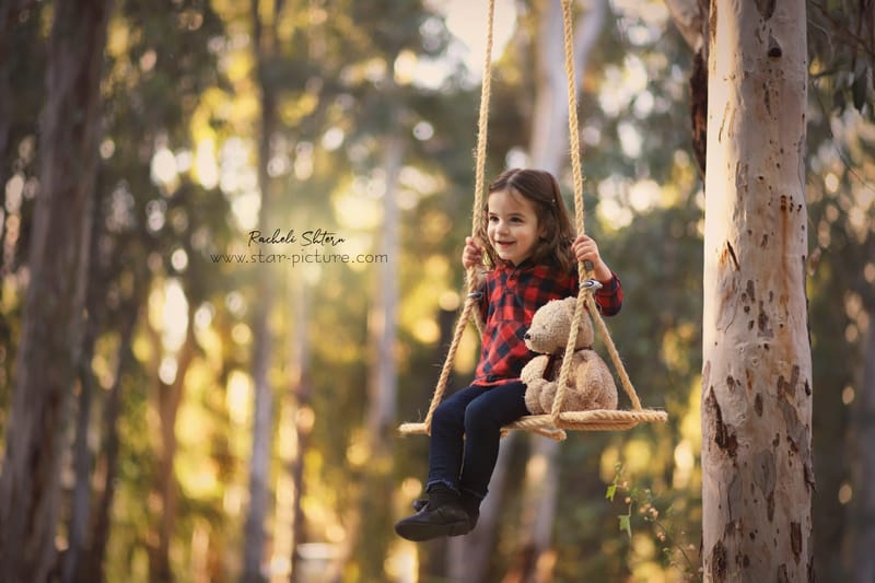 הטוהר הזה של הבונבון שבגזירת תלתל נהיה גבר קטן