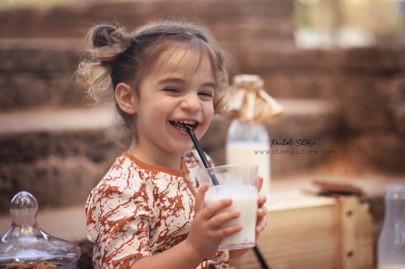 הטוהר הזה של הבונבון שבגזירת תלתל נהיה גבר קטן