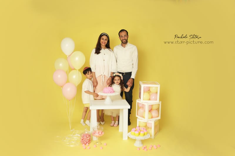 אין על זה- ליצור הכל מאפס, תאורה נכונה, סטיילינג מדוייק ואיבזור פרפקט.