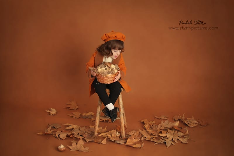 הרגע הזה שהוא עדיין שובב ותינוק , רגע לפני שהוא הופך להיות גבר קטן...