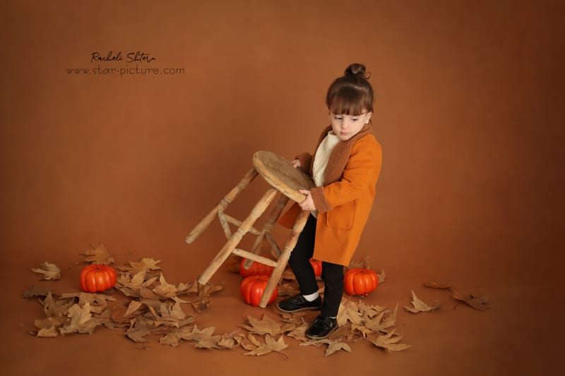 הרגע הזה שהוא עדיין שובב ותינוק , רגע לפני שהוא הופך להיות גבר קטן...