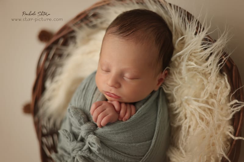 תכלת- הכי סימבולי לבנים