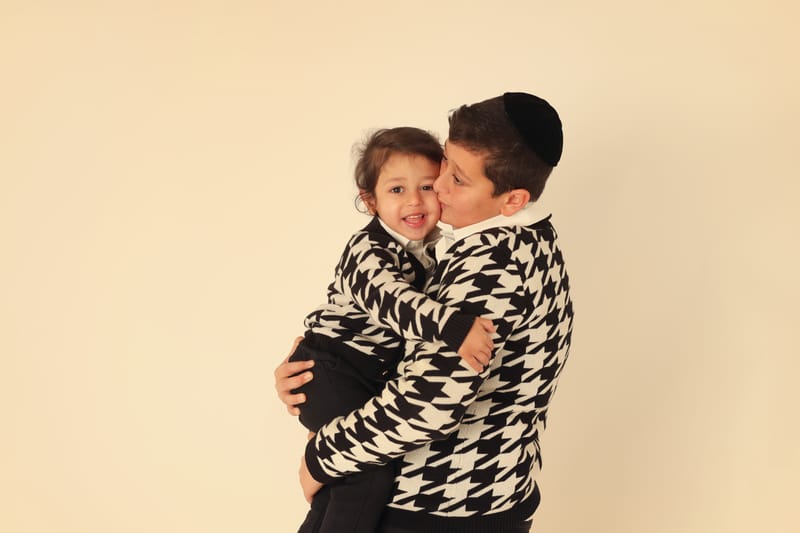 אין על זה- ליצור הכל מאפס, תאורה נכונה, סטיילינג מדוייק ואיבזור פרפקט.