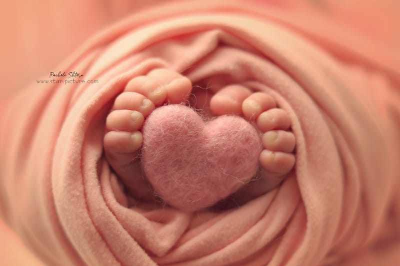 גווני וורוד מלאכיים- כי יש יותר בת מזה?