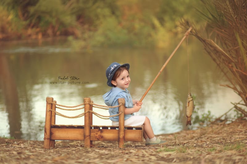 הטוהר הזה של הבונבון שבגזירת תלתל נהיה גבר קטן