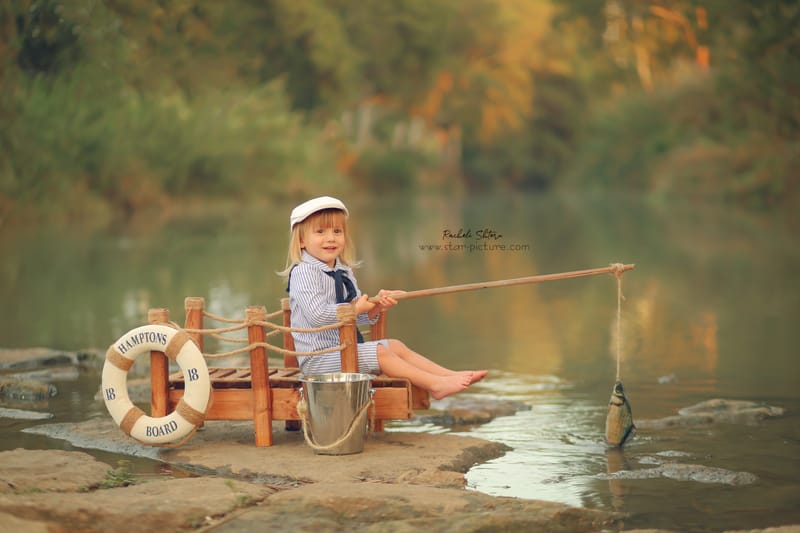 הטוהר הזה של הבונבון שבגזירת תלתל נהיה גבר קטן