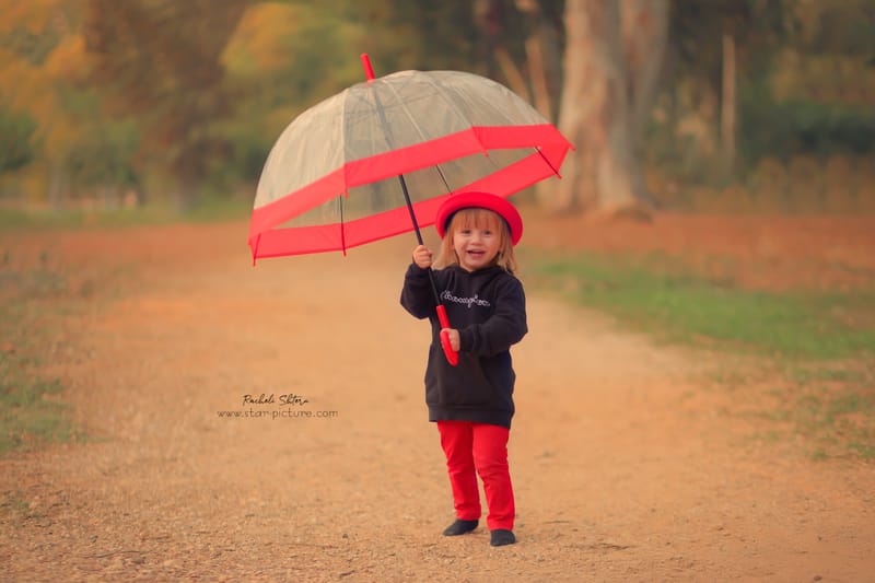הטוהר הזה של הבונבון שבגזירת תלתל נהיה גבר קטן
