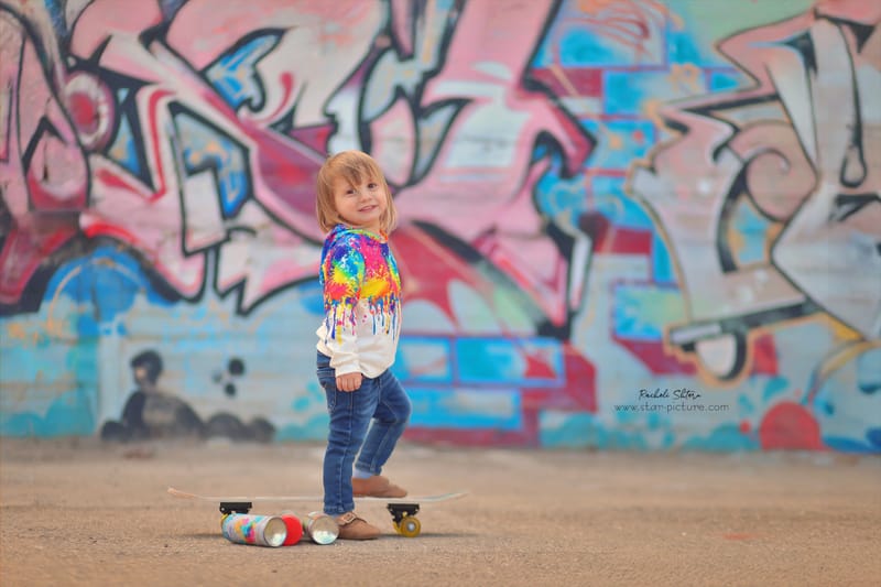 הטוהר הזה של הבונבון שבגזירת תלתל נהיה גבר קטן