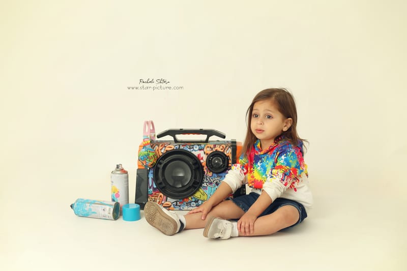 הרגע הזה שהוא עדיין שובב ותינוק , רגע לפני שהוא הופך להיות גבר קטן...