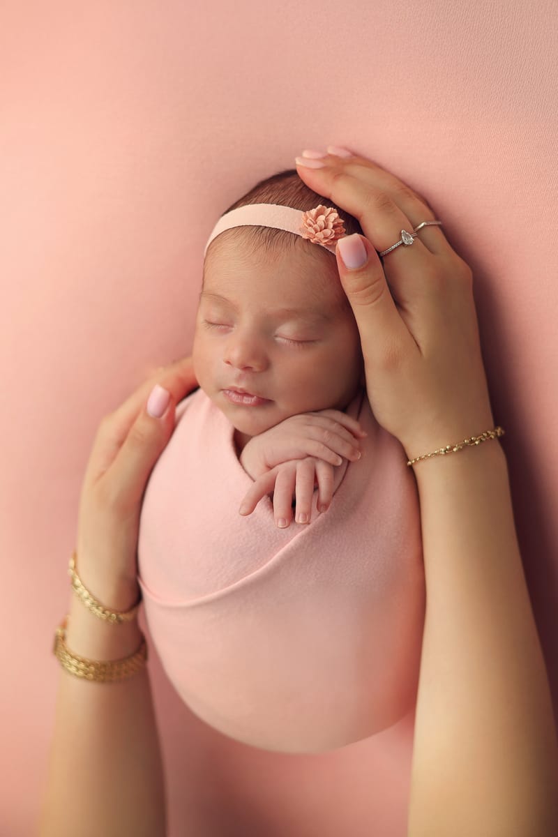 גווני וורוד מלאכיים- כי יש יותר בת מזה?