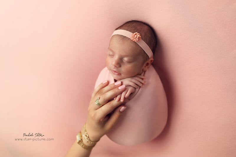 גווני וורוד מלאכיים- כי יש יותר בת מזה?