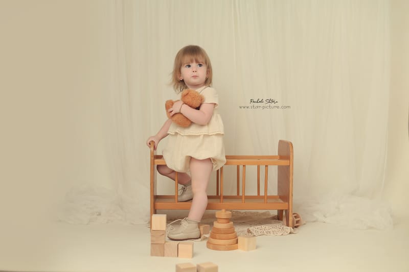 אין על זה- ליצור הכל מאפס, תאורה נכונה, סטיילינג מדוייק ואיבזור פרפקט.