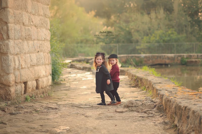 הטוהר הזה של הבונבון שבגזירת תלתל נהיה גבר קטן