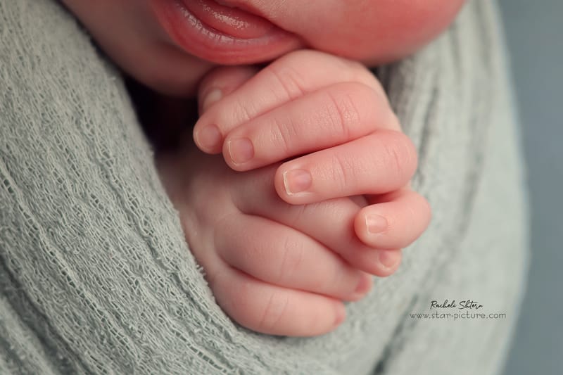 תכלת- הכי סימבולי לבנים