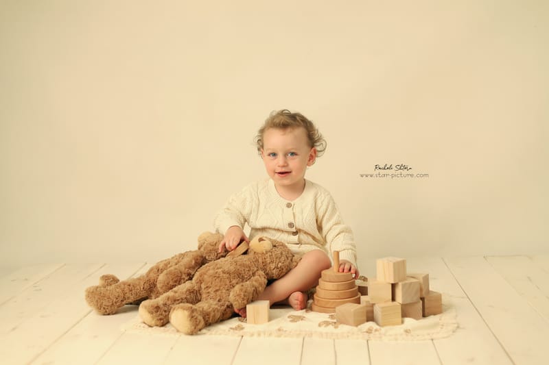 אין על זה- ליצור הכל מאפס, תאורה נכונה, סטיילינג מדוייק ואיבזור פרפקט.