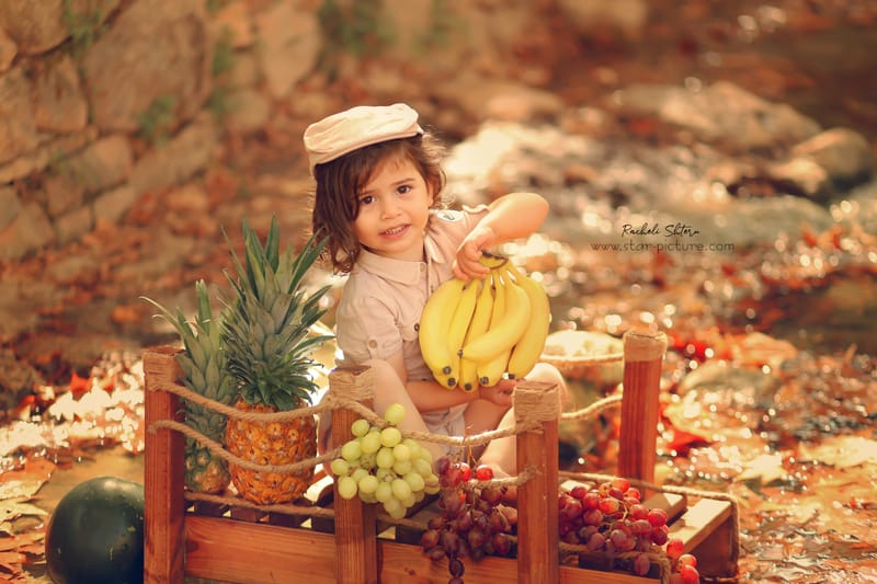 הטוהר הזה של הבונבון שבגזירת תלתל נהיה גבר קטן