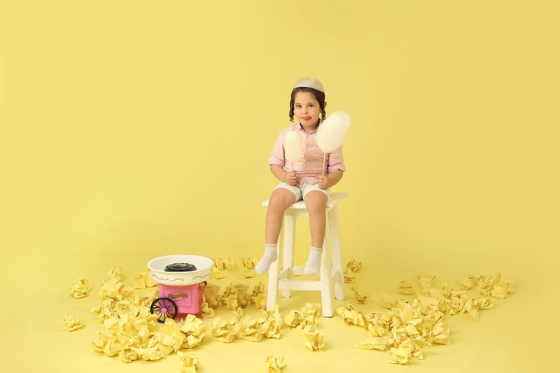 הרגע הזה שהוא עדיין שובב ותינוק , רגע לפני שהוא הופך להיות גבר קטן...