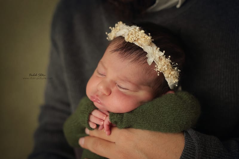 ירוק כהה- עוצמה של עומק