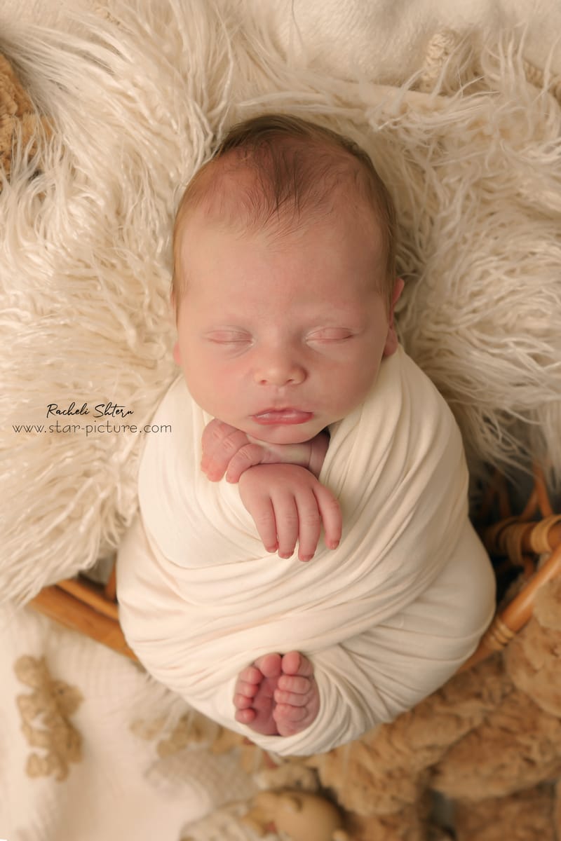 סגנון טבעי... הצבעים הפשוטים שנותנים לרגעים לספר את הסיפור...