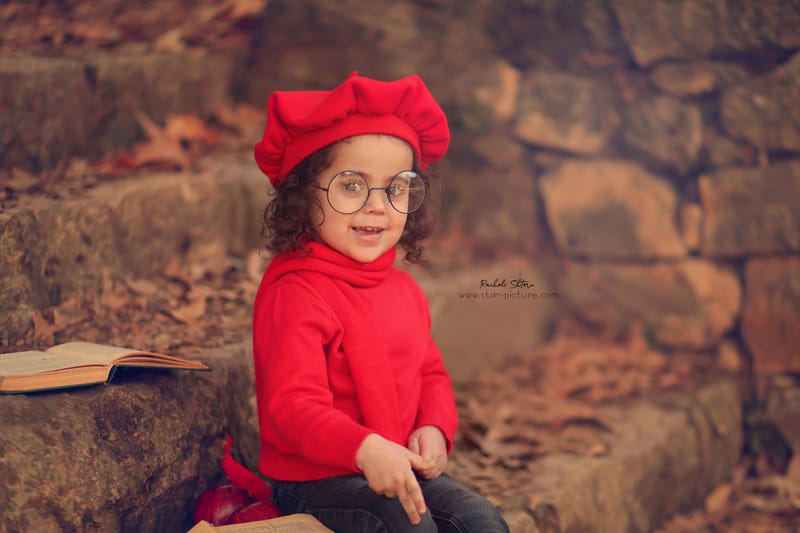 הטוהר הזה של הבונבון שבגזירת תלתל נהיה גבר קטן