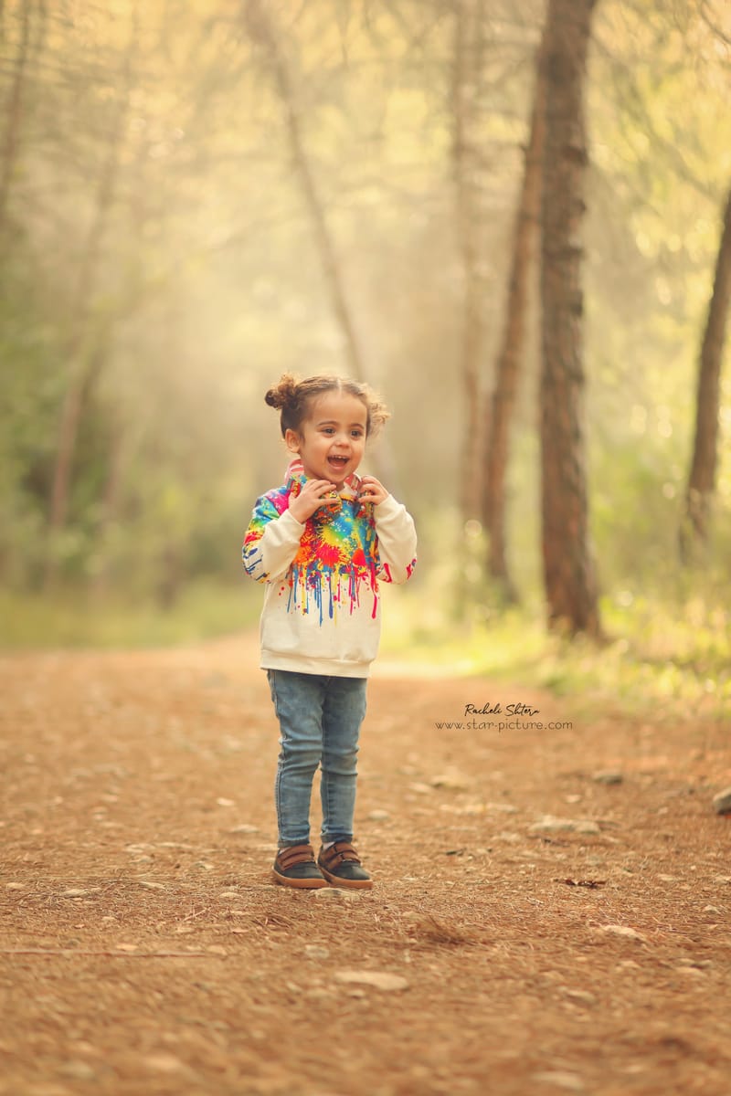 הטוהר הזה של הבונבון שבגזירת תלתל נהיה גבר קטן
