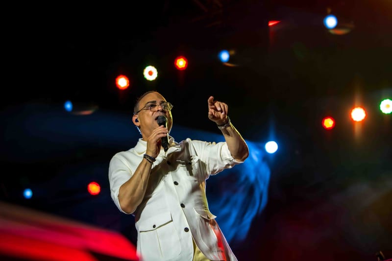 WAVE7 Creatives frames the rhythm of Curaçao