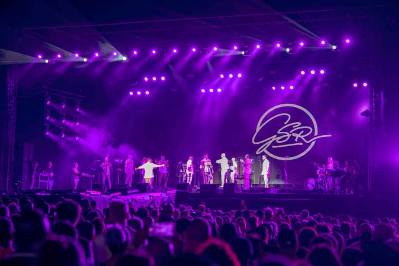 WAVE7 Creatives frames the rhythm of Curaçao