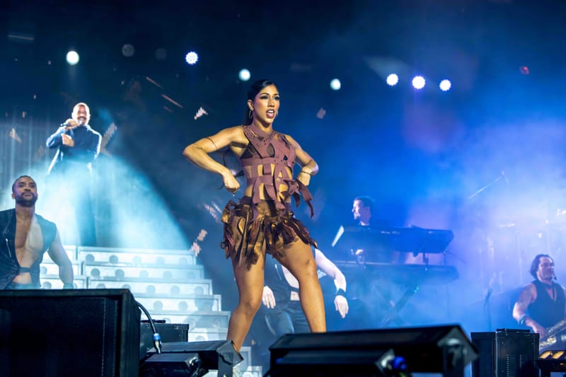 WAVE7 Creatives frames the rhythm of Curaçao