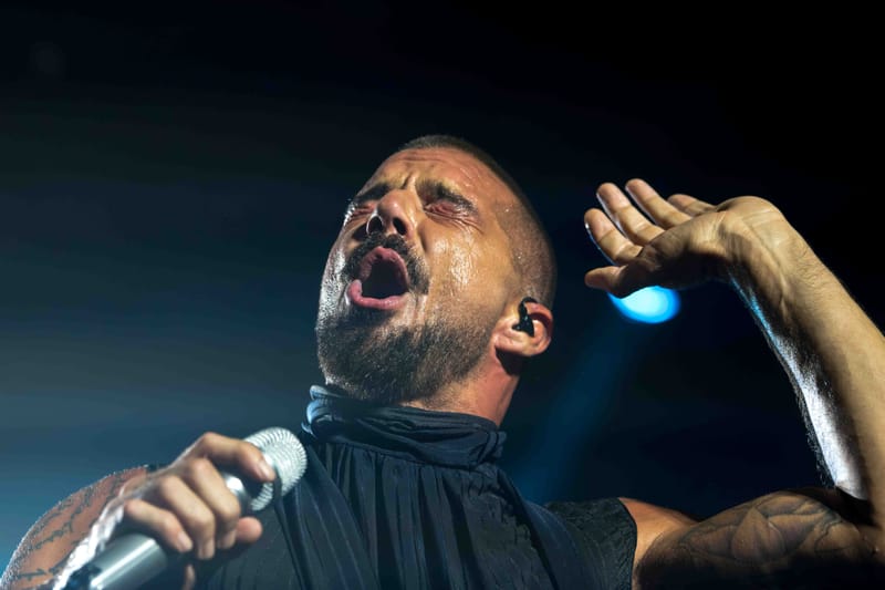 WAVE7 Creatives frames the rhythm of Curaçao