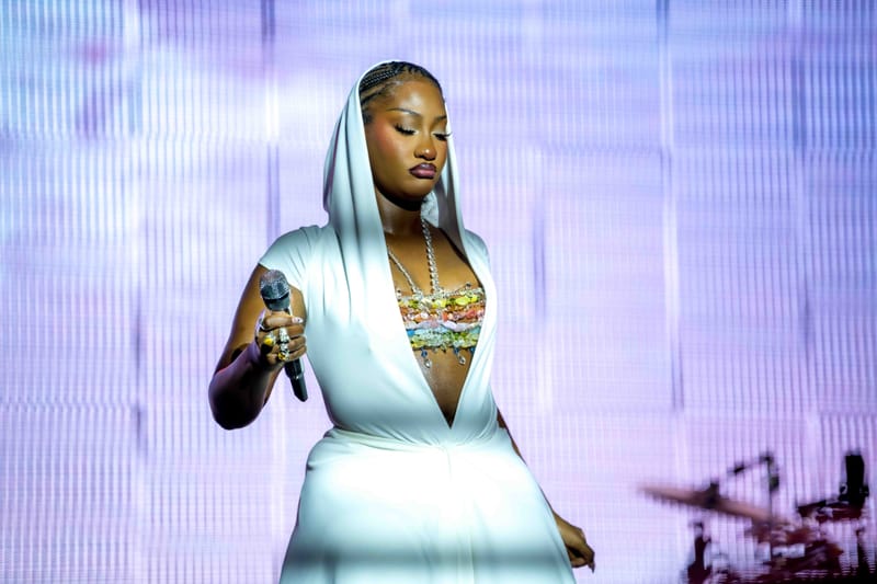 WAVE7 Creatives frames the rhythm of Curaçao