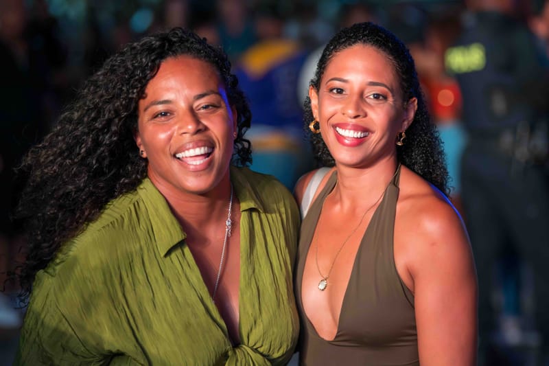 WAVE7 Creatives frames the rhythm of Curaçao