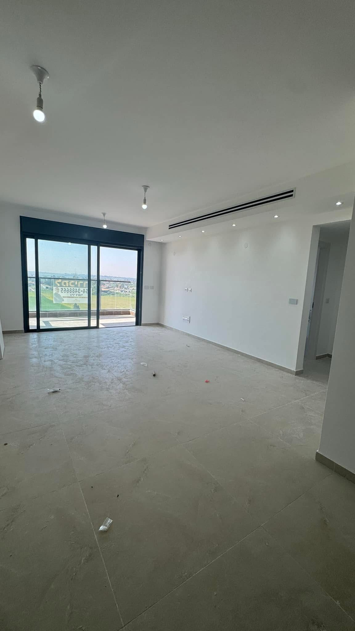 למכירה דירת 3 חדרים "גינדי" 1,690,000 ש"ח