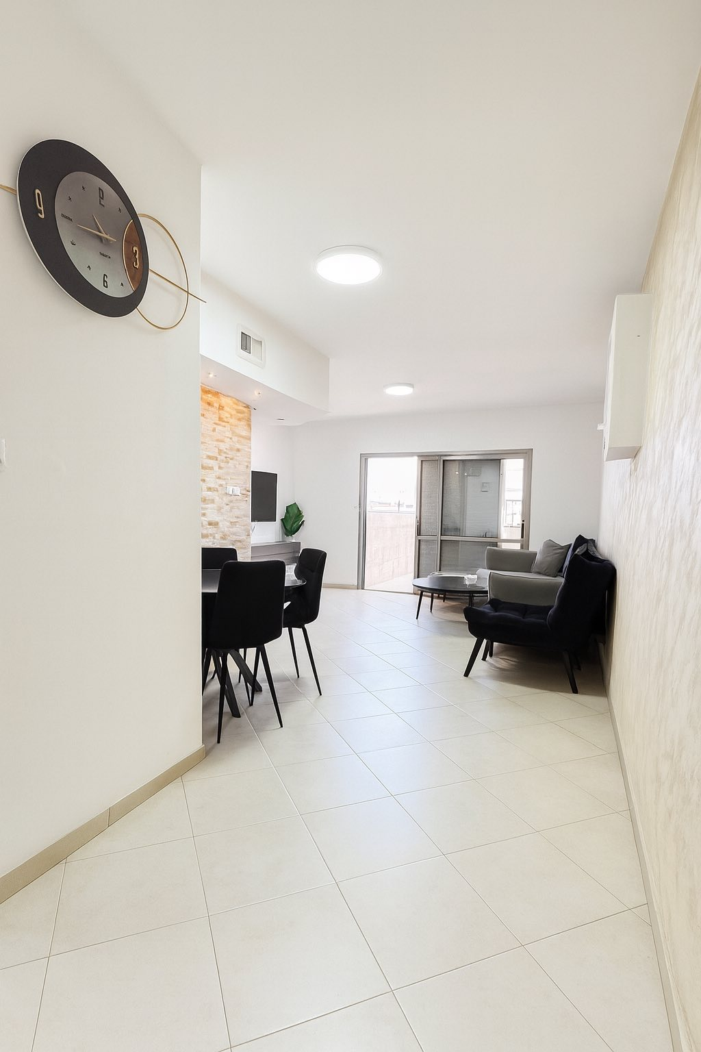 מכירה בקריית מלאכי – דירת 3 חדרים מעולה!