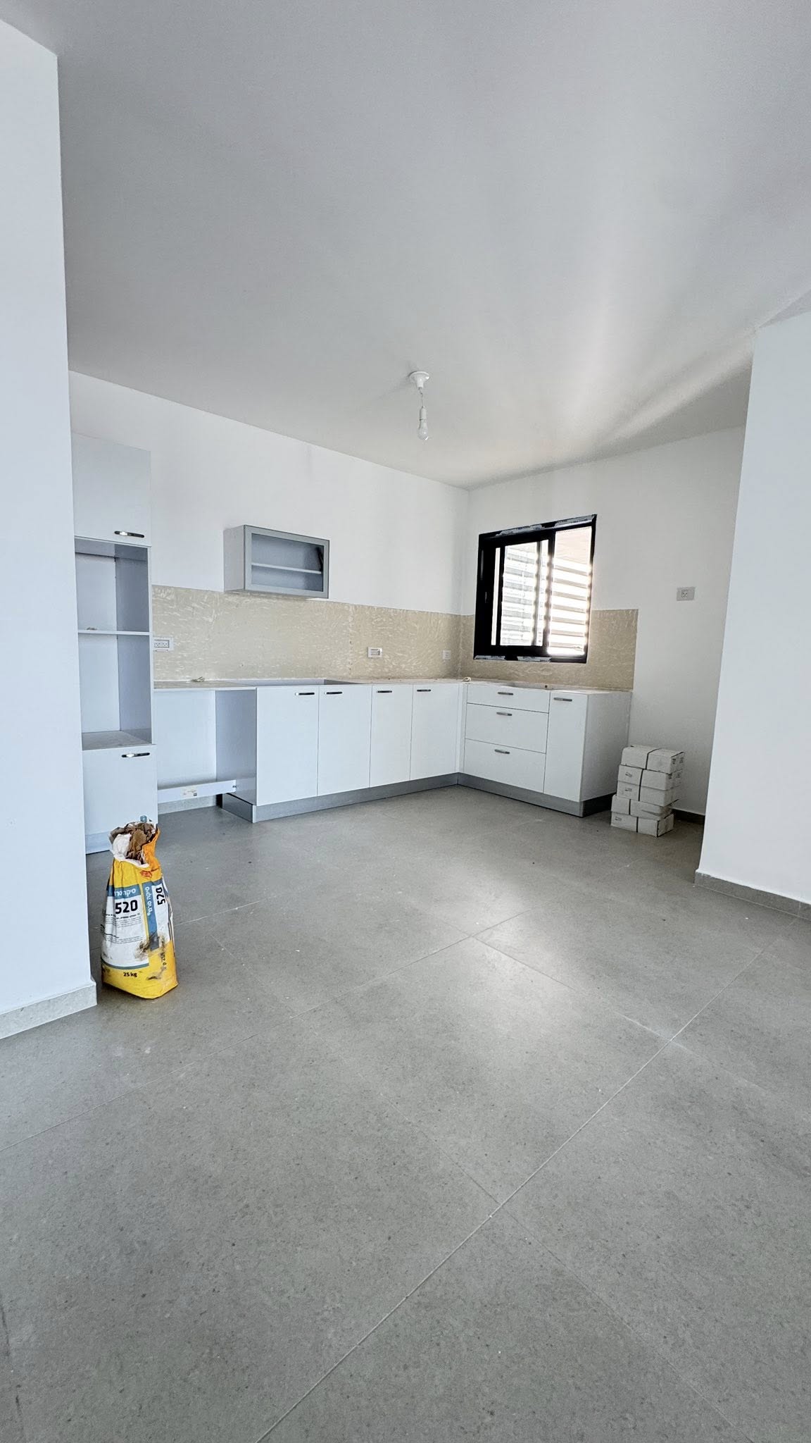 למכירה דירת 5 חדרים פרויקט גינדי 1,975,000