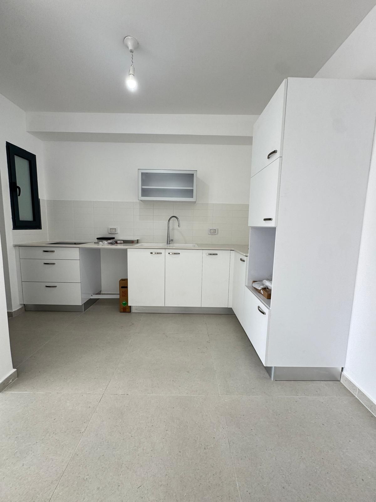 למכירה דירת 3 חדרים בפרויקט גינדי 1,600,000