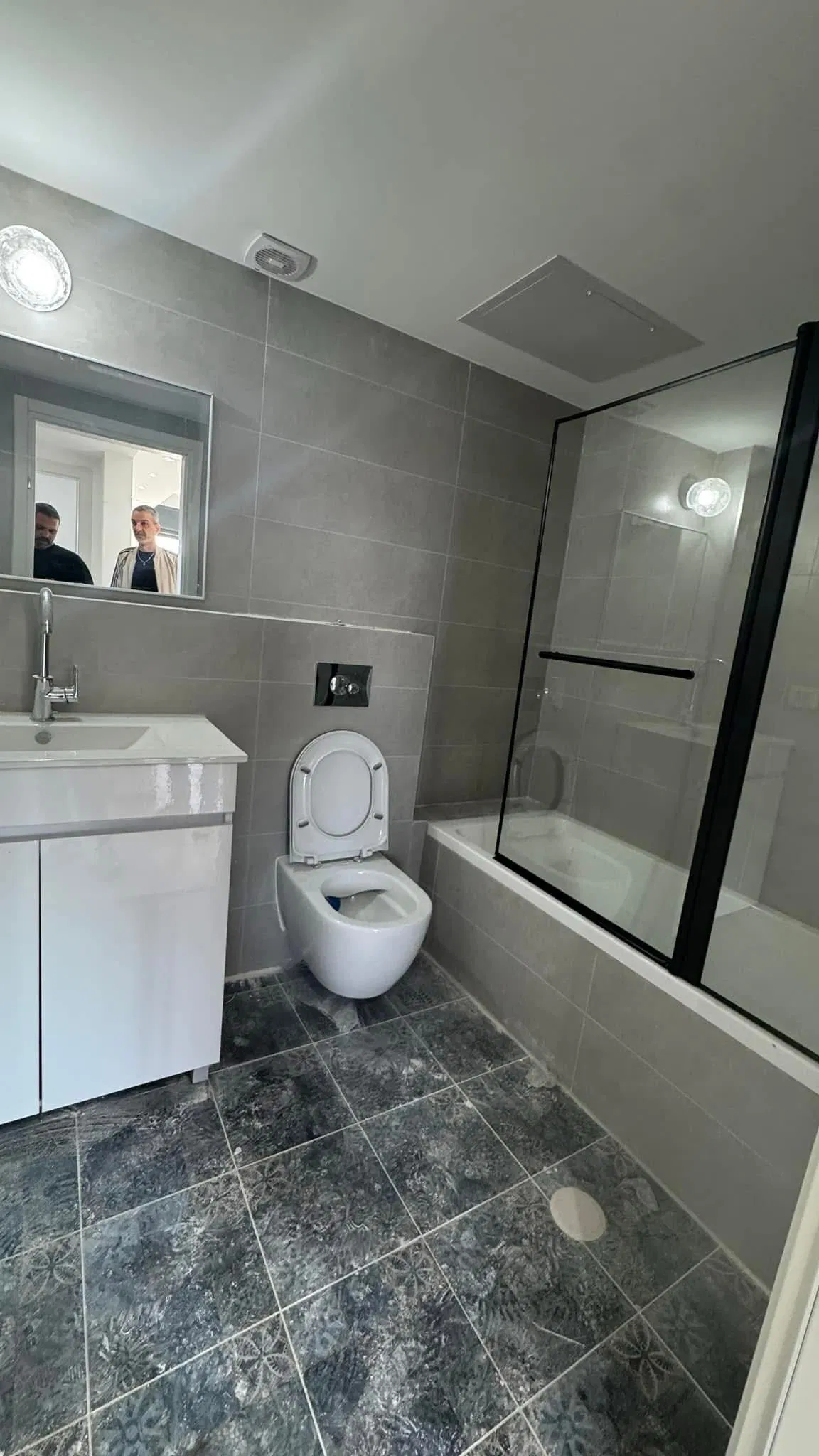 דירת 3 חדרים 1,690,000