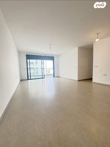 דירת 5 חדרים בפרויקט גינדי 1,990,000