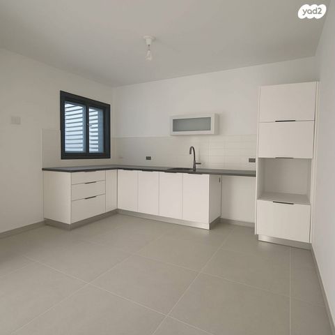 דירת 5 חדרים בפרויקט גינדי 1,950,000