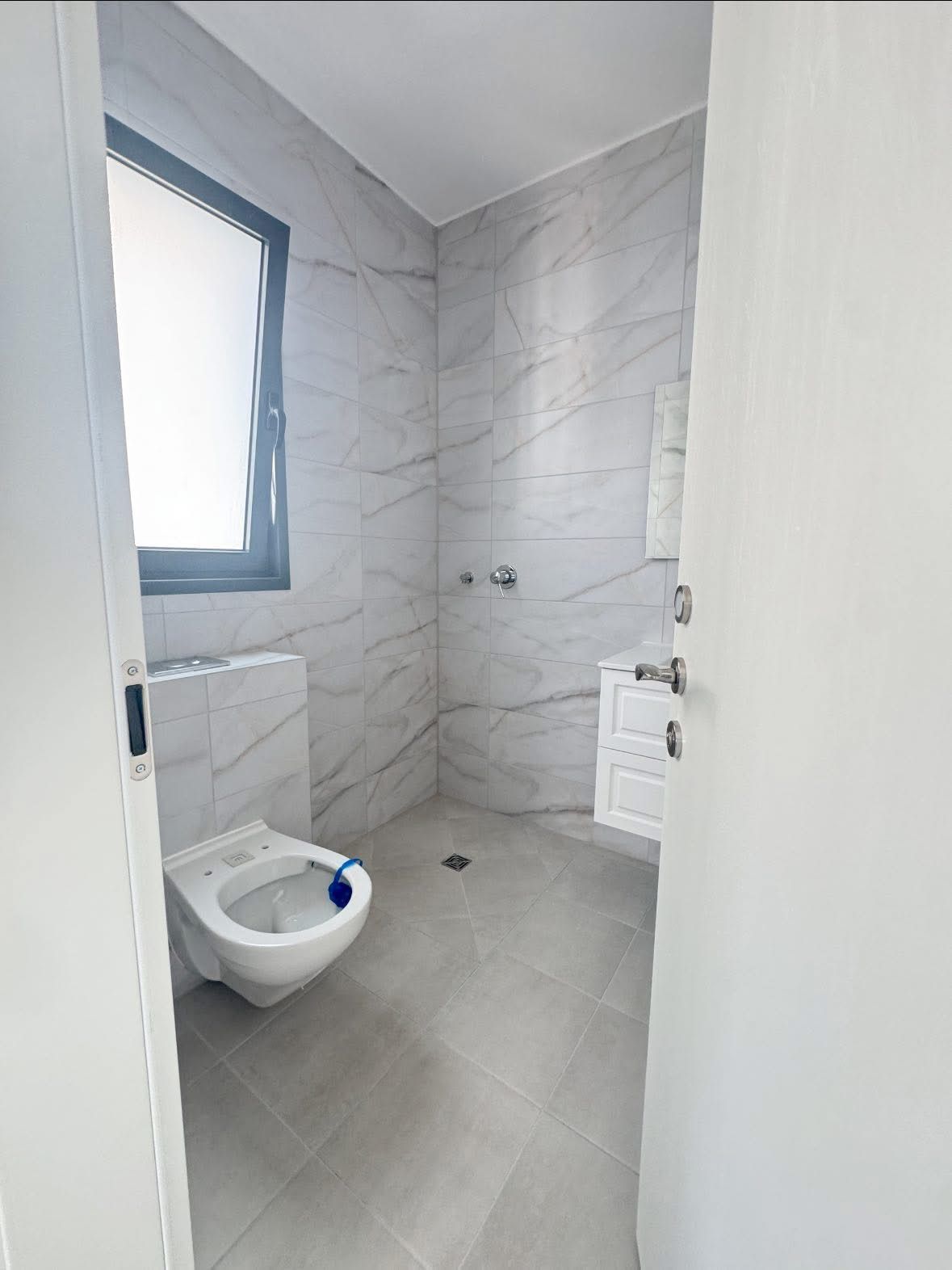 למכירה דירת 5 חדרים בפרויקט גינדי 1,980,000