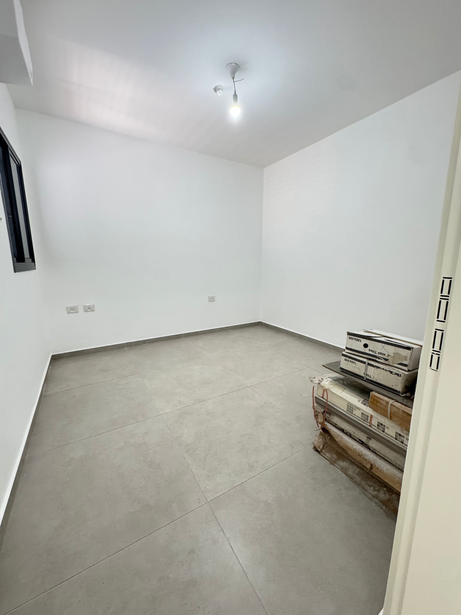 למכירה דירת 3 חדרים בפרויקט גינדי 1,600,000