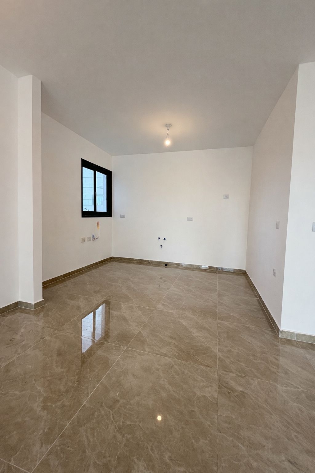 דירת גן 4 חדרים מהממת 🔥 חדש מקבלן! 🌿2,250,000 ש"ח