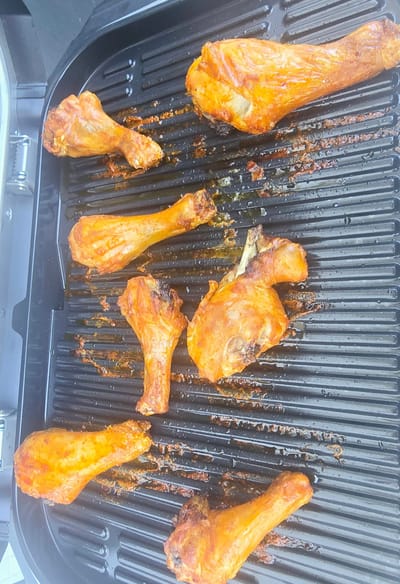 שוקיים במעשנה