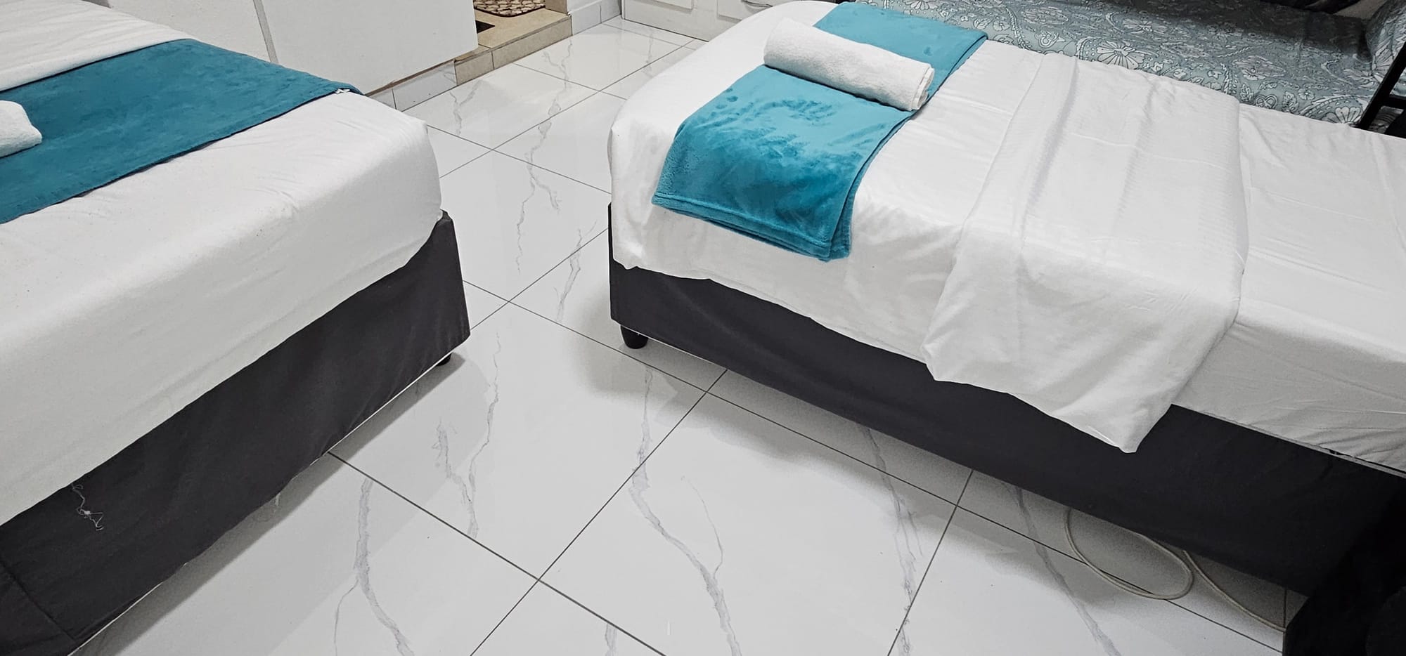 5- Sleeper | Fitzroy 3 | R1500/night (Save 10% vs. other Cape Town hotels)