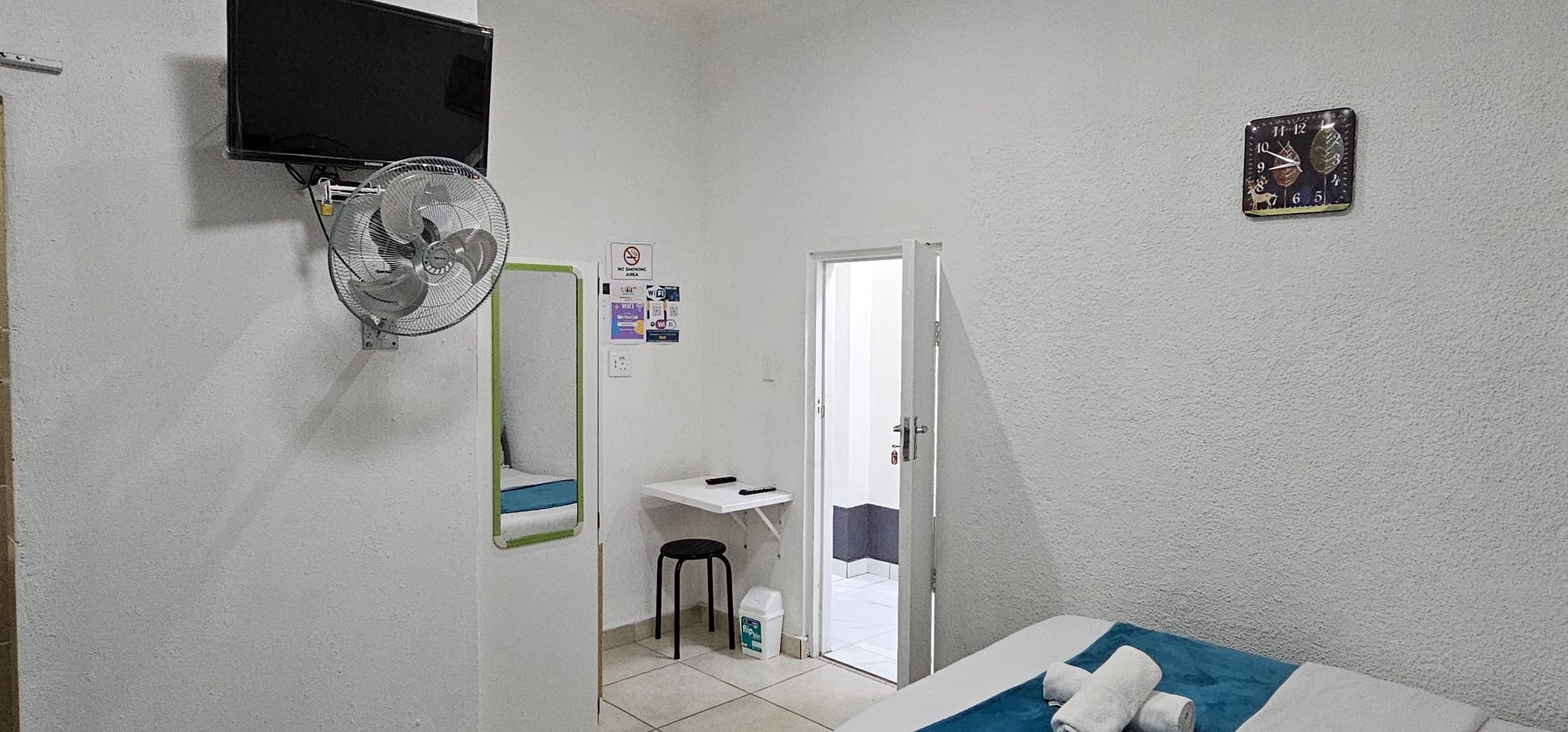 5-Sleeper | Fitzroy 4 | R1500/night (Save 10% vs. other Cape Town hotels)