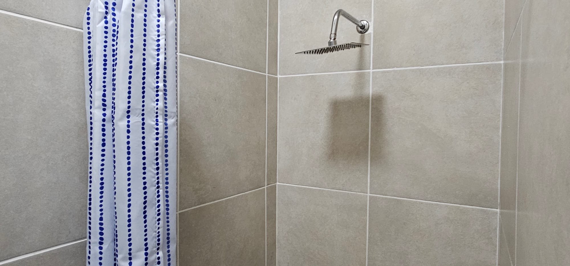 5-Sleeper | Fitzroy 4 | R1500/night (Save 10% vs. other Cape Town hotels)