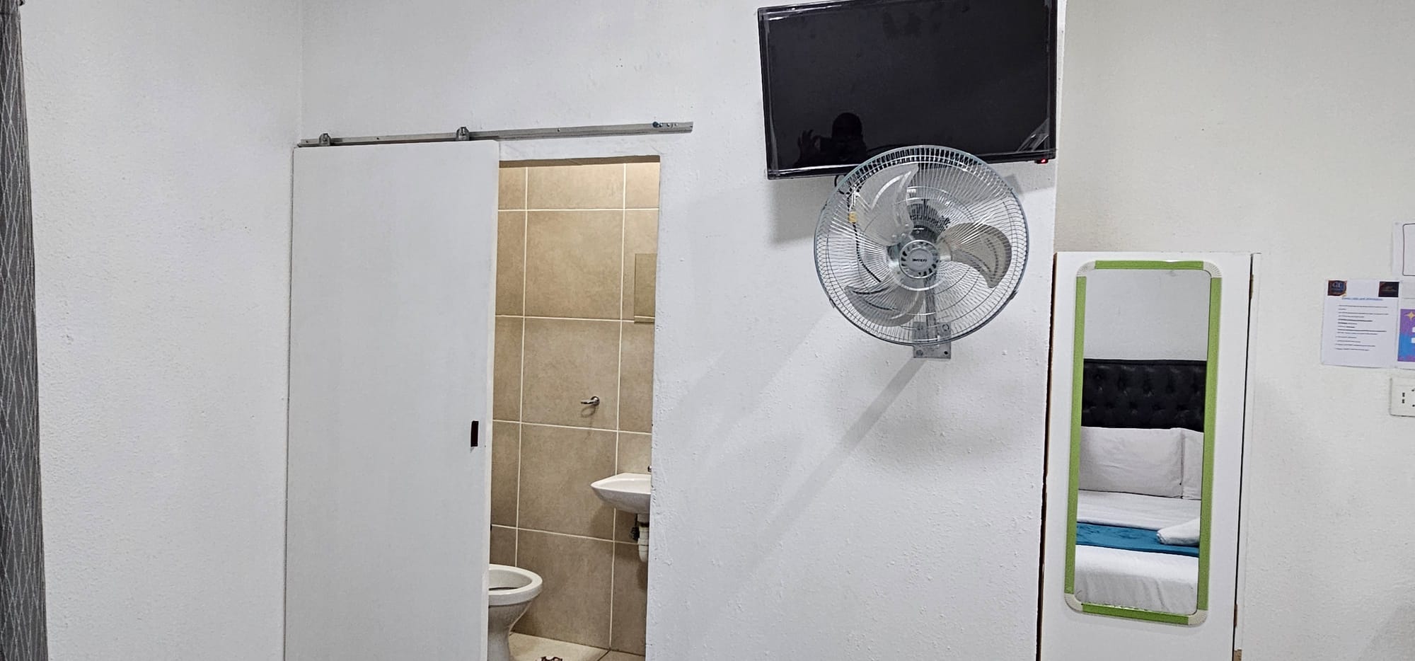 5-Sleeper | Fitzroy 4 | R1500/night (Save 10% vs. other Cape Town hotels)