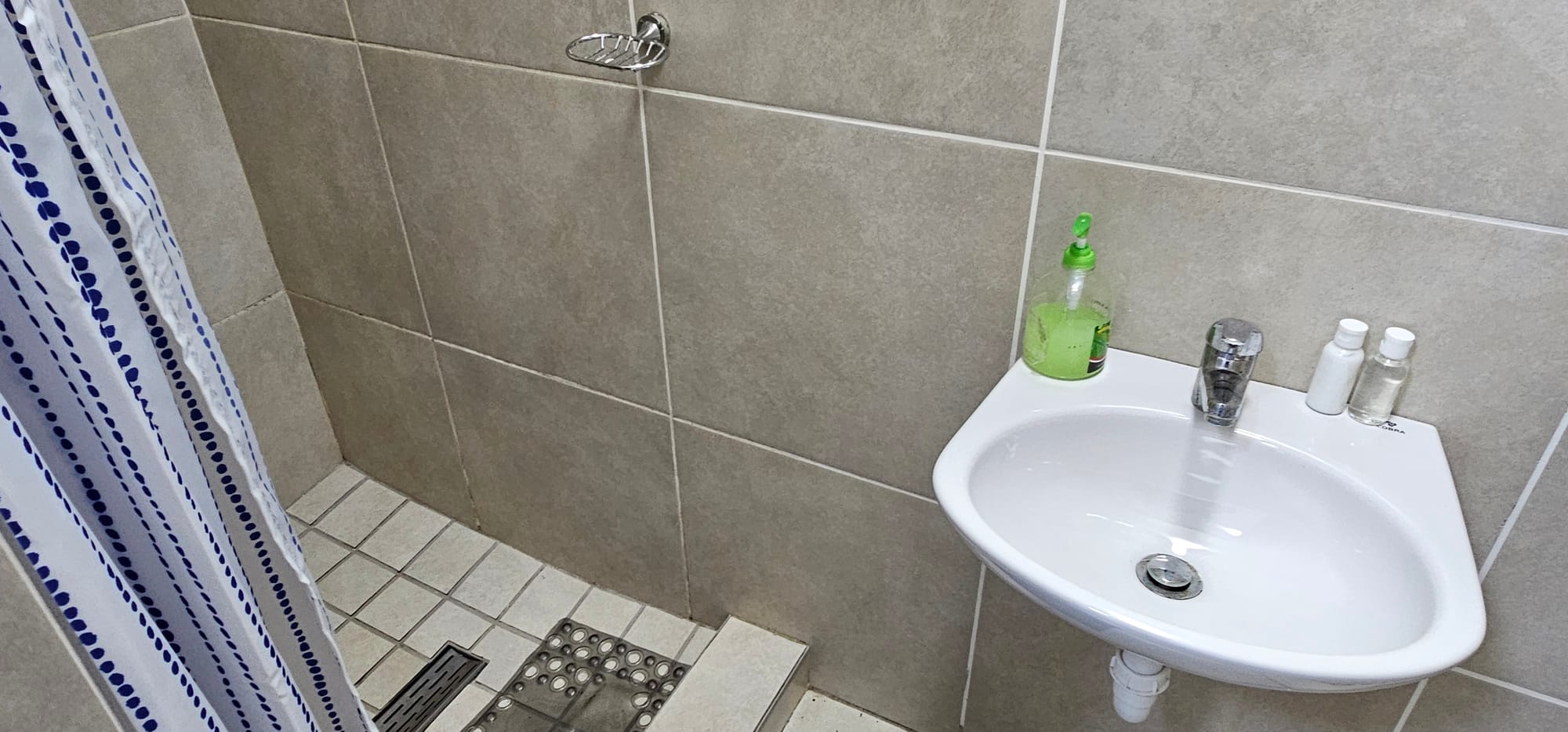 2-Sleeper | Fitzroy 6 | R850/night (Save 10% vs. other Cape Town hotels)