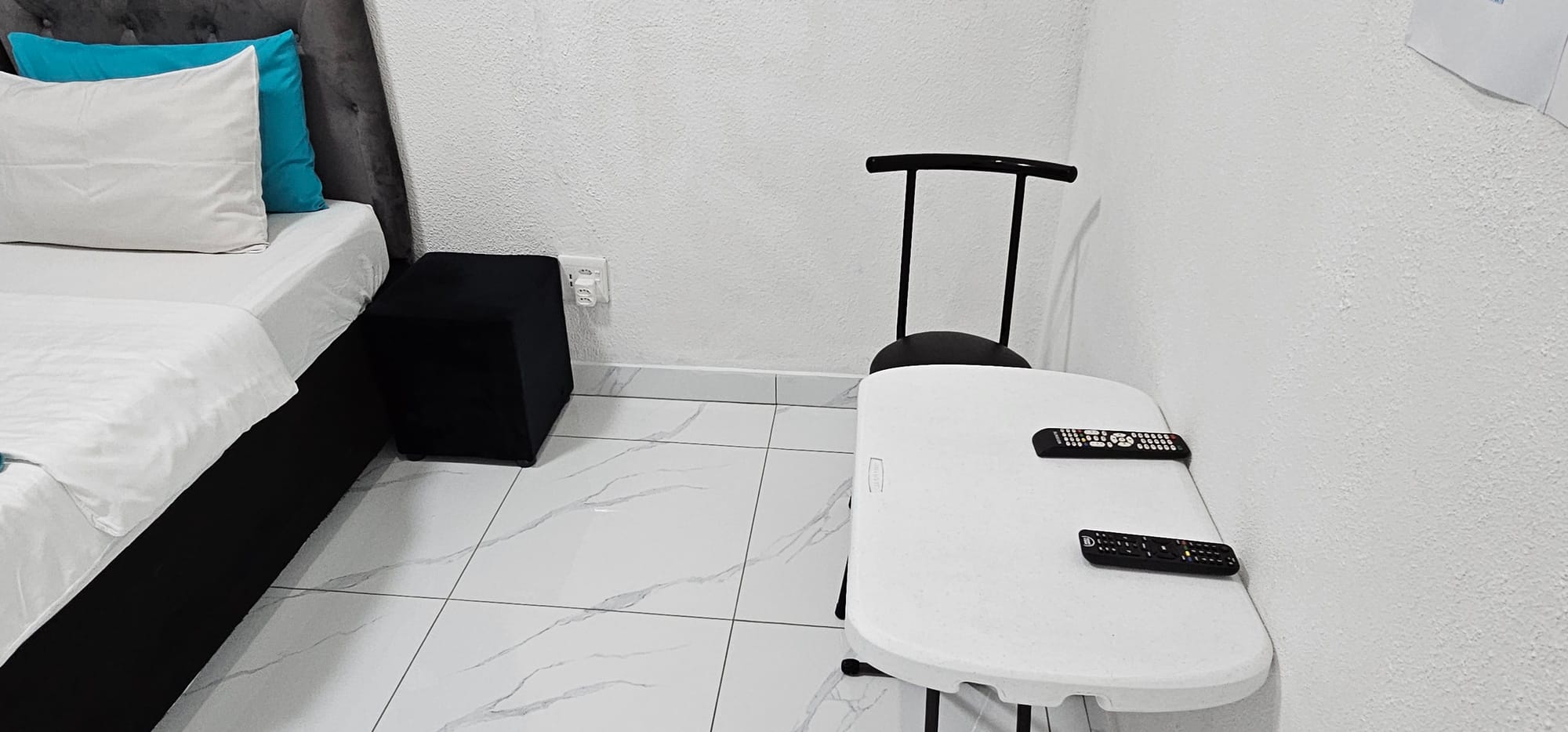 2-Sleeper | Fitzroy 6 | R850/night (Save 10% vs. other Cape Town hotels)