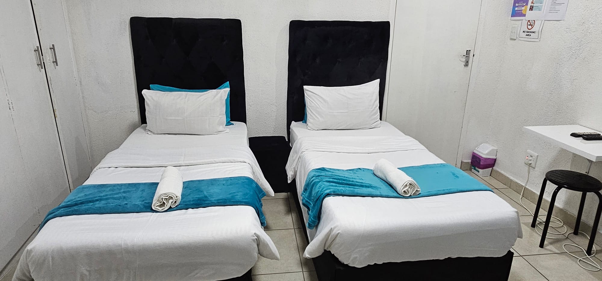 4-Sleeper | Fitzroy 7 | R1250/night (Save 10% vs. other Cape Town hotels)